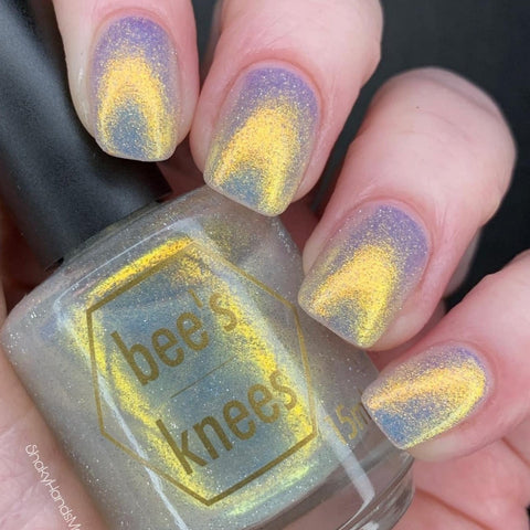 Bees popular Knees Lacquer Area 51