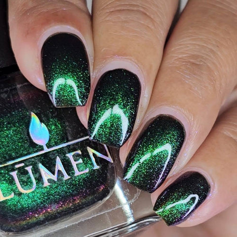 Lumen Nails