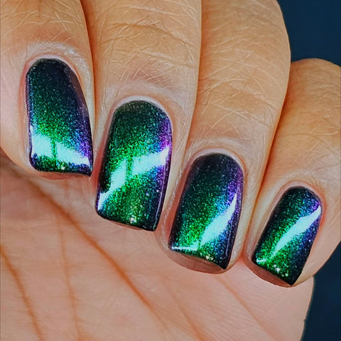 Lumen Nails