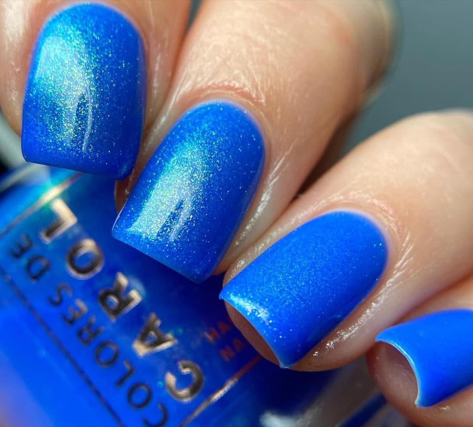 Christytb: Blue nail polish: Chanel 461 Blue Satin, Guerlain Terracotta  Vernis 02 Riviera, Deborah Lippmann Ray of light